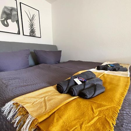 Schoelerberg Apartment Mit Tiefgaragenparkplatz Und Kingsize-Bett Оснабрюк Экстерьер фото