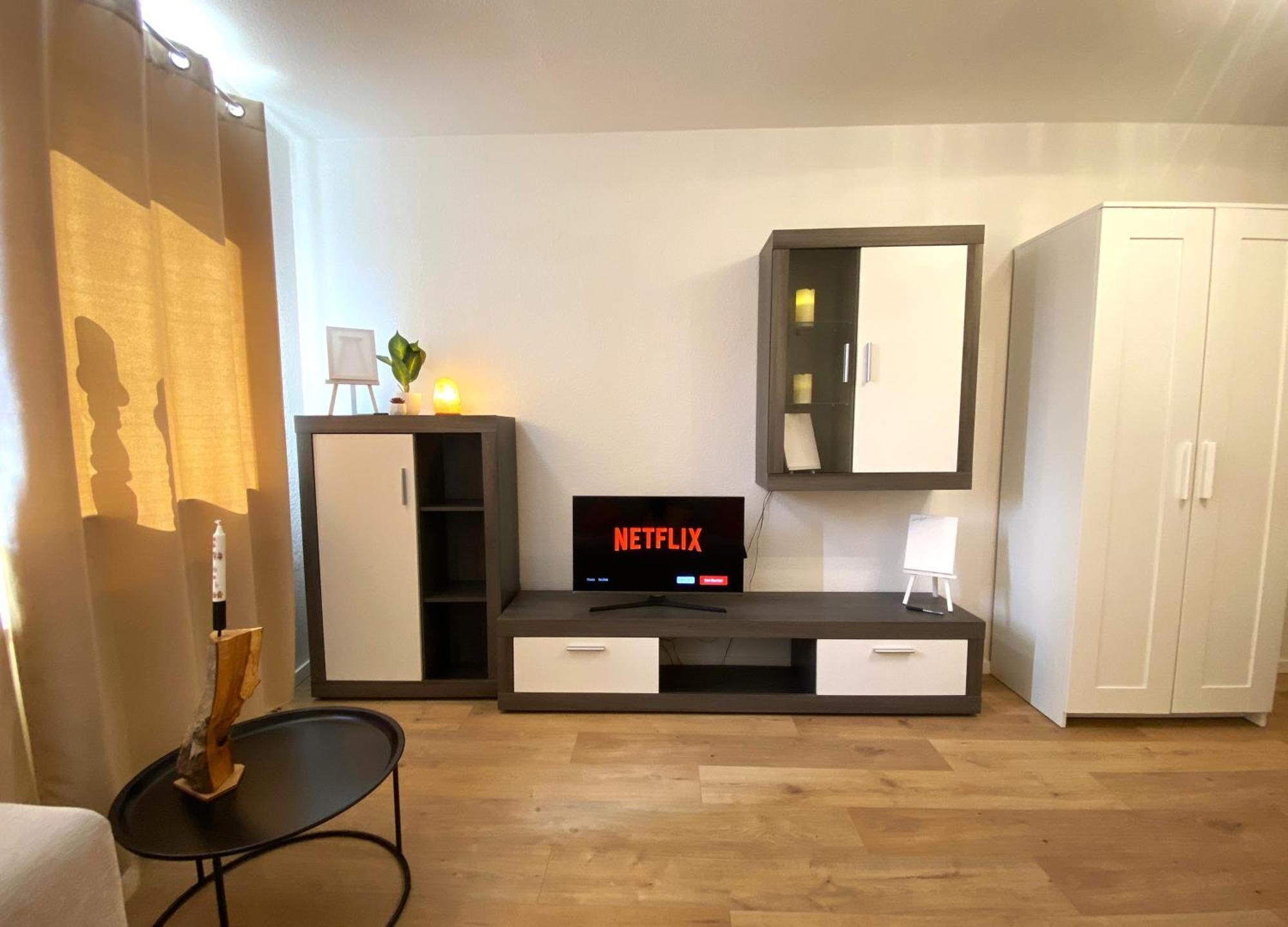 Schoelerberg Apartment Mit Tiefgaragenparkplatz Und Kingsize-Bett Оснабрюк Экстерьер фото